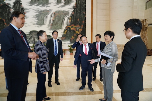 1566180240704369.jpg 11拜會1.jpg